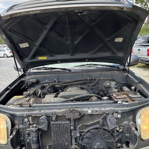 صورة مصغرة 37 لـ 2004 Toyota SEQUOIA SR5