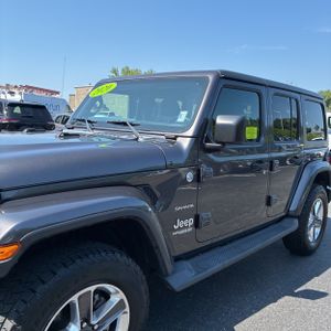 صورة 2 لـ 2020 JEEP WRANGLER UNLIMITED SAHARA