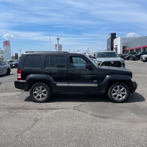 JEEP LIBERTY SPORT - 10