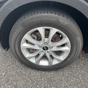 2022 KIA TELLURIDE LX — миниатюра 17