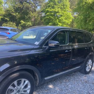 KIA TELLURIDE LX - 2