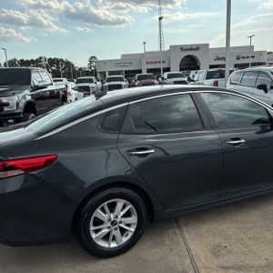 صورة 9 لـ 2016 KIA OPTIMA LX
