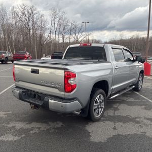 TOYOTA TUNDRA - 8