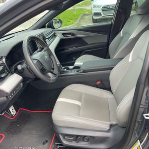 صورة مصغرة 32 لـ 2026 Toyota CAMRY SE