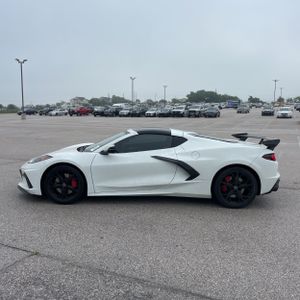 CHEVROLET CORVETTE STINGRAY - 3
