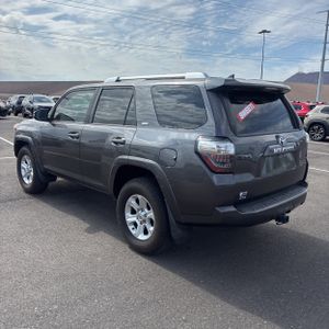 صورة 5 لـ 2015 Toyota 4RUNNER SR5