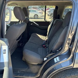 2012 Nissan PATHFINDER SV 照片 34