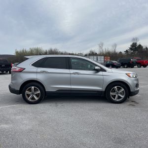 FORD EDGE SEL - 10