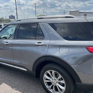 FORD EXPLORER LIMITED - 6