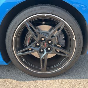 2023 Chevrolet CORVETTE STINGRAY — миниатюра 18