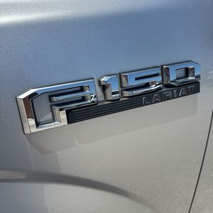2018 FORD F-150 LARIAT thumbnail 23