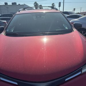 صورة 15 لـ 2017 Toyota RAV4 LE