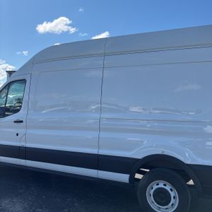 FORD TRANSIT 250 - 6