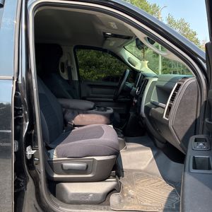 2014 RAM 1500 EXPRESS 缩略图 32
