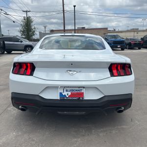 FORD MUSTANG ECOBOOST - 7