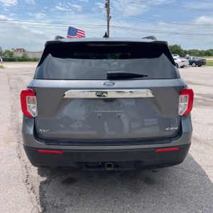 FORD EXPLORER XLT - 7