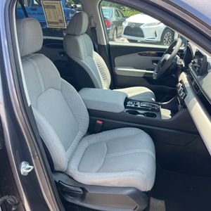 صورة مصغرة 33 لـ 2023 Honda PILOT LX