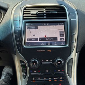2020 Lincoln NAUTILUS STANDARD thumbnail 38
