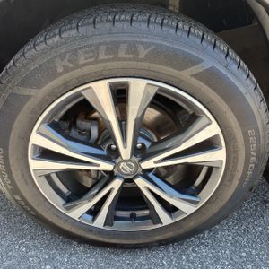 2020 Nissan ROGUE SV — миниатюра 17