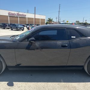 صورة 4 لـ 2016 Dodge CHALLENGER SXT