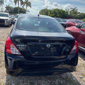 صورة 6 لـ 2016 Nissan VERSA S