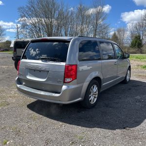 DODGE GRAND CARAVAN SXT - 7
