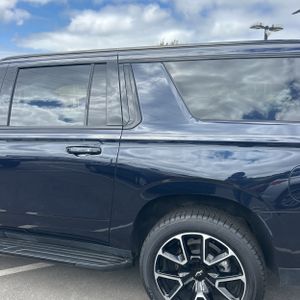 CHEVROLET SUBURBAN RST - 6