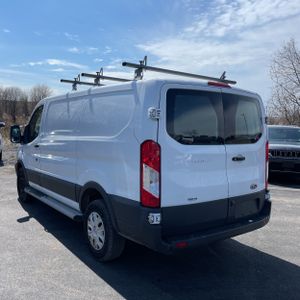 FORD TRANSIT 250 - 5