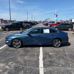 CHEVROLET MALIBU LT - 3