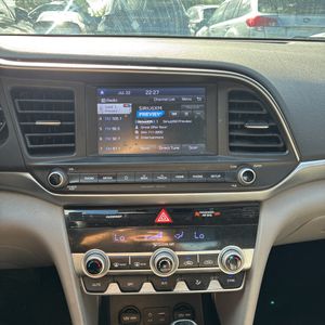 صورة مصغرة 34 لـ 2020 Hyundai ELANTRA SEL