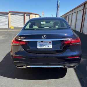 MERCEDES-BENZ E-CLASS - 7