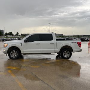 صورة 3 لـ 2023 FORD F-150 XLT