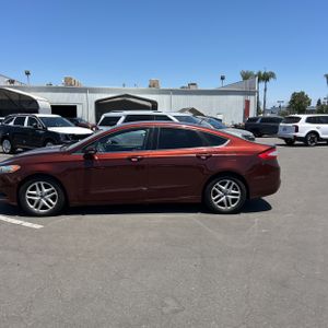 صورة 3 لـ 2015 FORD FUSION SE