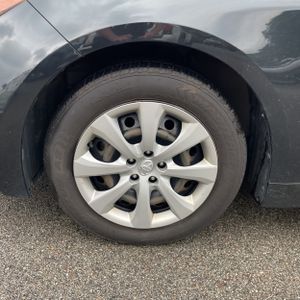 صورة مصغرة 17 لـ 2020 Toyota COROLLA LE