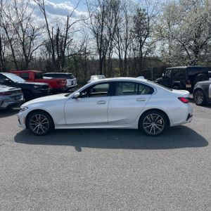 BMW 3 SERIES 330I XDRIVE - 3