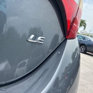 2014 Toyota COROLLA LE thumbnail 23