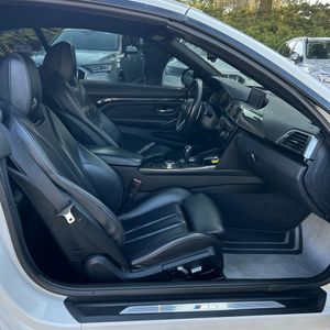 2016 BMW M4 BASE — фото 33
