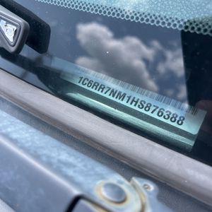 2017 RAM 1500 LARAMIE — миниатюра 55