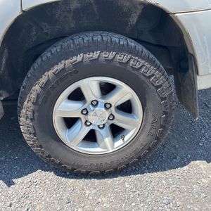 2006 Toyota SEQUOIA SR5 — миниатюра 18