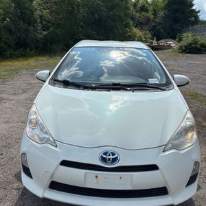 2014 Toyota PRIUS C TWO — фото 15