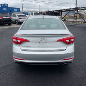 HYUNDAI SONATA BASE - 7