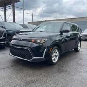 2023 KIA SOUL LX — фото 1