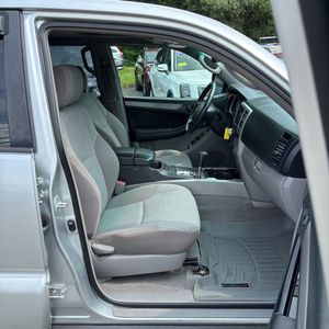 صورة مصغرة 37 لـ 2006 Toyota 4RUNNER SR5