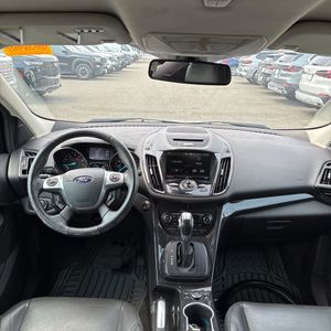 صورة مصغرة 36 لـ 2014 FORD ESCAPE TITANIUM