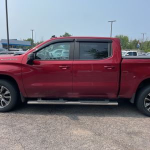 صورة 4 لـ 2019 Chevrolet SILVERADO 1500 RST