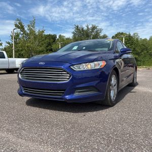FORD FUSION SE - 1