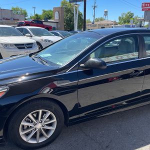 HYUNDAI SONATA SE - 2