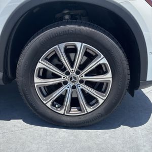 2023 Mercedes-BENZ GLC — миниатюра 20