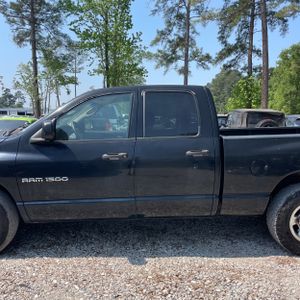 DODGE RAM 1500 ST - 4