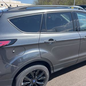 FORD ESCAPE SE - 9